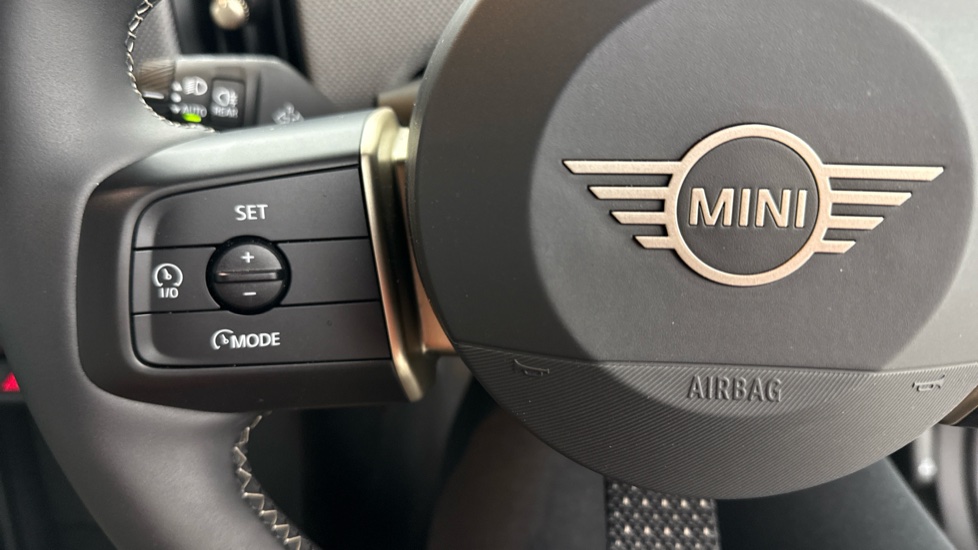 MINI Cooper 1.5 C Exclusive 5dr Auto Petrol Hatchback - Image 17