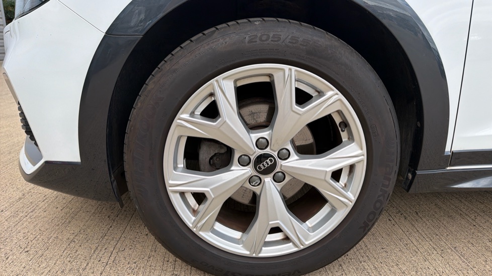 Audi A1 30 TFSI Citycarver 5dr Petrol Hatchback - Image 27