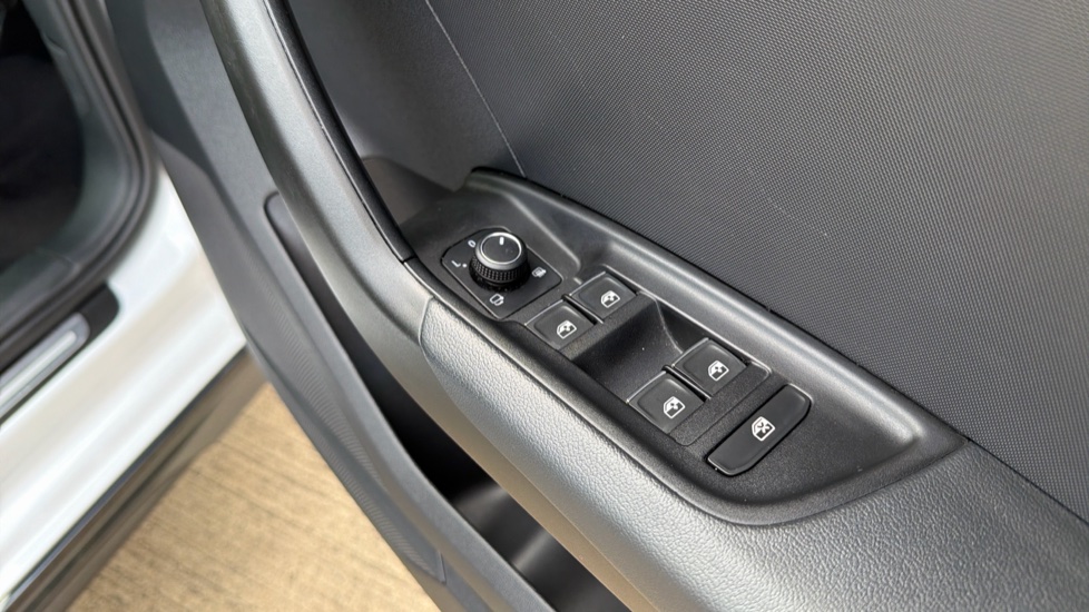 Audi A1 30 TFSI Citycarver 5dr Petrol Hatchback - Image 34