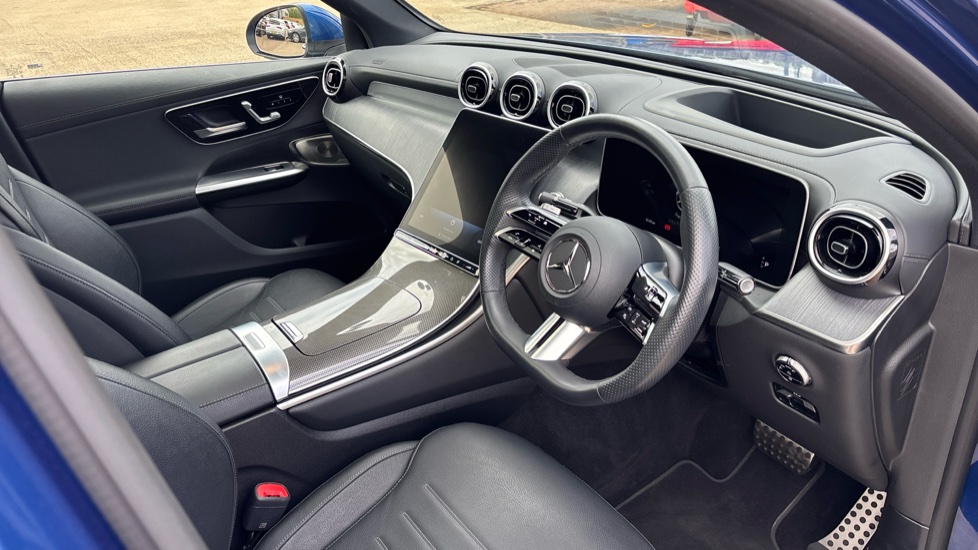 Mercedes-Benz GLC Coupe GLC 220d 4Matic AMG Line Prem Plus 5dr 9G-Tronic Diesel Estate - Image 6