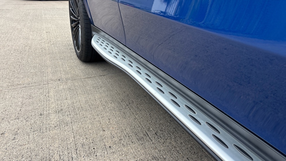 Mercedes-Benz GLC Coupe GLC 220d 4Matic AMG Line Prem Plus 5dr 9G-Tronic Diesel Estate - Image 24