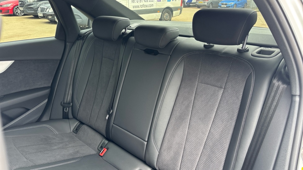 Audi A4 35 TFSI S Line 4dr S Tronic Petrol Saloon - Image 12