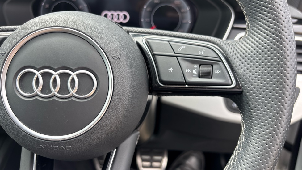 Audi A4 35 TFSI S Line 4dr S Tronic Petrol Saloon - Image 18