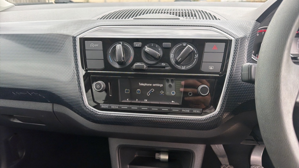 Volkswagen Up 1.0 Move Up 5dr Petrol Hatchback - Image 8