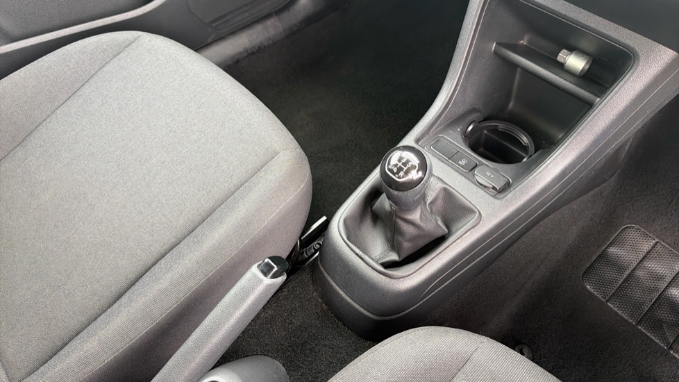 Volkswagen Up 1.0 Move Up 5dr Petrol Hatchback - Image 10