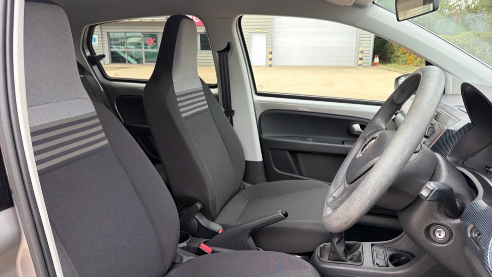 Volkswagen Up 1.0 Move Up 5dr Petrol Hatchback - Image 11