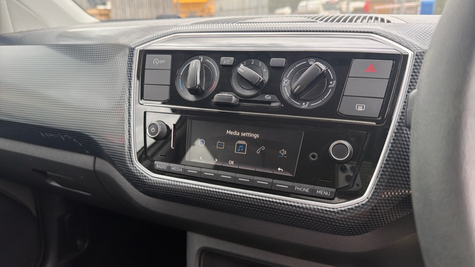 Volkswagen Up 1.0 Move Up 5dr Petrol Hatchback - Image 42