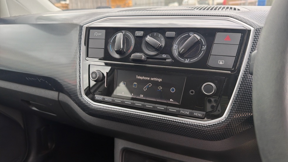 Volkswagen Up 1.0 Move Up 5dr Petrol Hatchback - Image 43