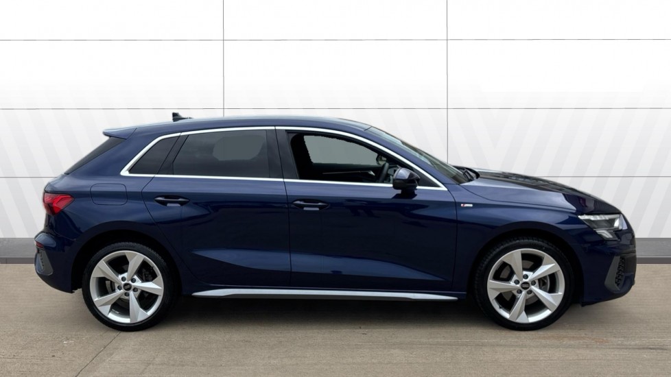 Audi A3 40 TFSI e S Line 5dr S Tronic Hatchback - Image 3