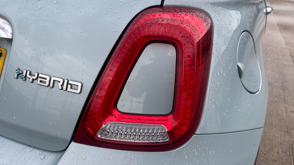 Fiat 500 1.0 Mild Hybrid Top 3dr Petrol Hatchback - Image 22