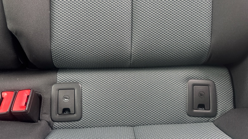 Audi Q2 30 TFSI Technik 5dr Petrol Estate - Image 31