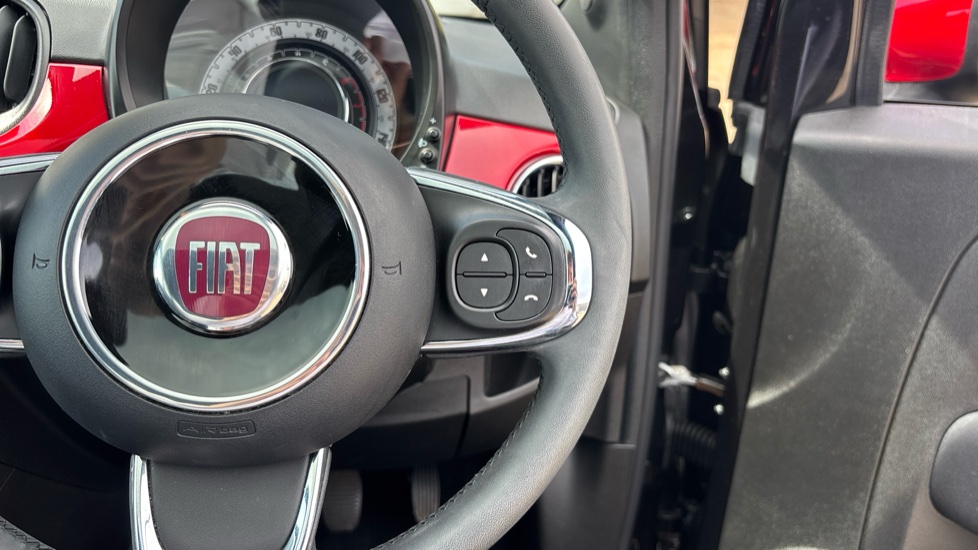 Fiat 500 1.0 Mild Hybrid Red 3dr Petrol Hatchback - Image 18