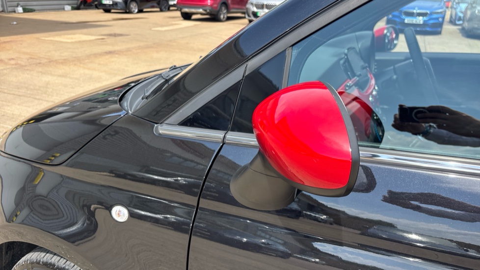 Fiat 500 1.0 Mild Hybrid Red 3dr Petrol Hatchback - Image 32