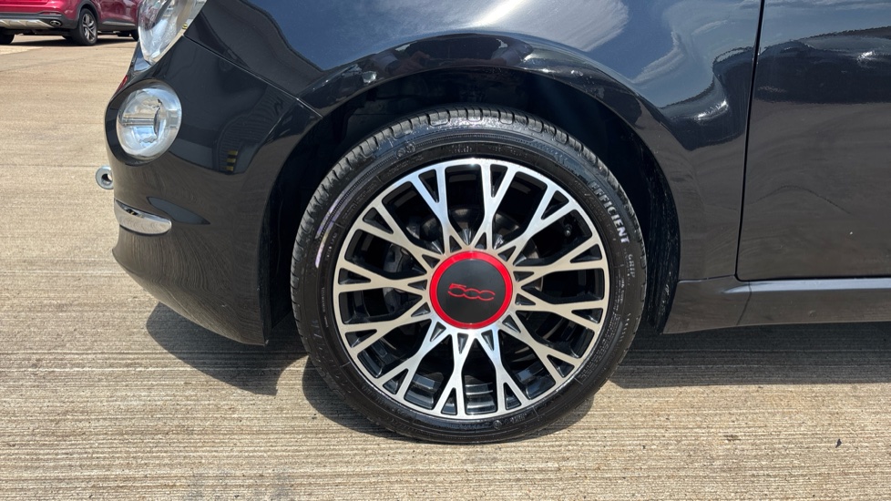 Fiat 500 1.0 Mild Hybrid Red 3dr Petrol Hatchback - Image 33