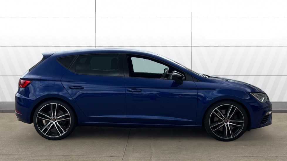 CUPRA Leon 2.0 TSI 290 Cupra [EZ] 5dr DSG Petrol Hatchback - Image 3