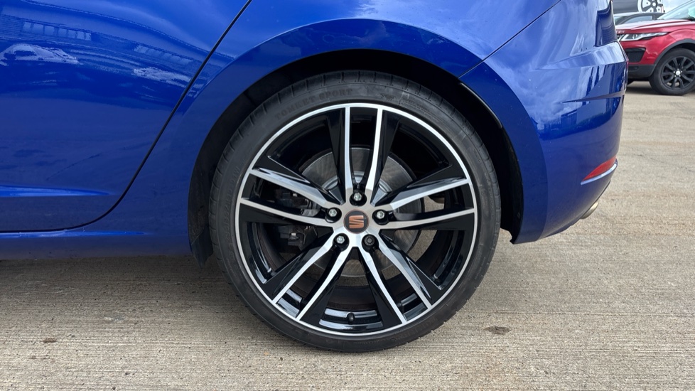 CUPRA Leon 2.0 TSI 290 Cupra [EZ] 5dr DSG Petrol Hatchback - Image 28