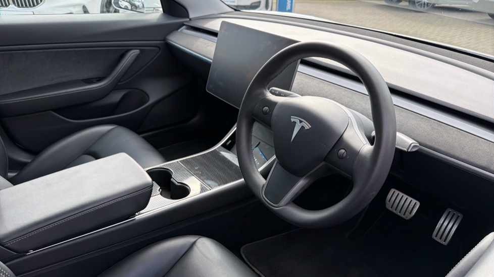 Tesla Model 3 Performance AWD 4dr [Performance Upgrade] Auto Electric Saloon - Image 6