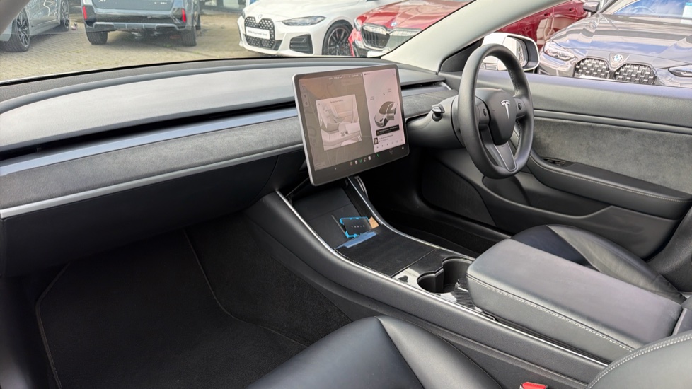 Tesla Model 3 Performance AWD 4dr [Performance Upgrade] Auto Electric Saloon - Image 7