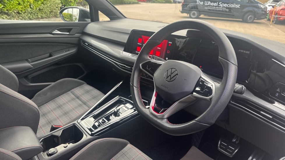 Volkswagen Golf 2.0 TSI GTI 5dr DSG Petrol Hatchback - Image 6