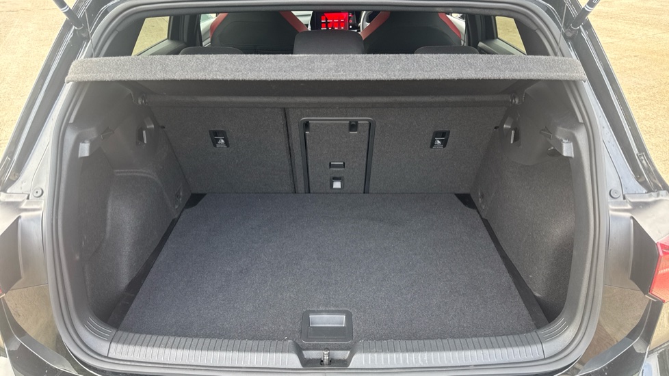 Volkswagen Golf 2.0 TSI GTI 5dr DSG Petrol Hatchback - Image 13