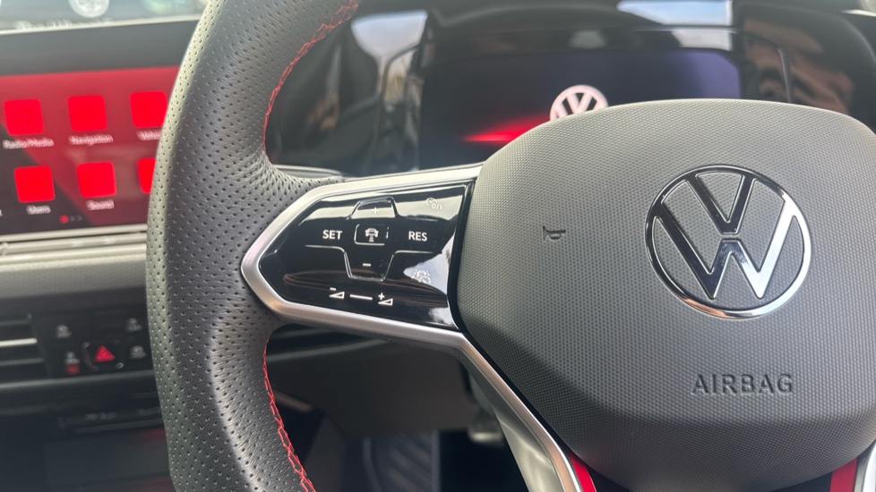 Volkswagen Golf 2.0 TSI GTI 5dr DSG Petrol Hatchback - Image 17