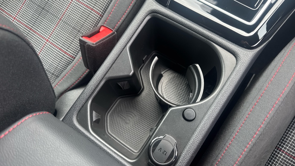 Volkswagen Golf 2.0 TSI GTI 5dr DSG Petrol Hatchback - Image 53