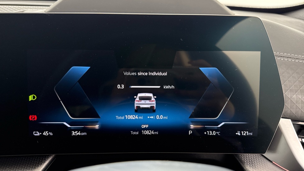 BMW iX2 230kW xDrive30 Shadow Ed 65kWh 5dr Auto [Tech+] Electric Hatchback - Image 9