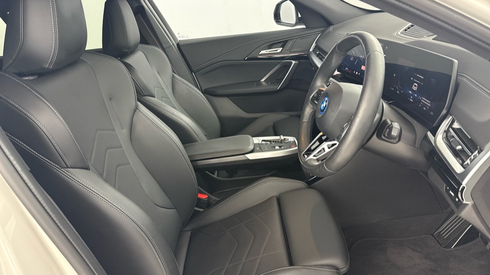 BMW iX2 150kW eDrive20 M Sport 65kWh 5dr Auto [Tech/Pro] Electric Hatchback - Image 11