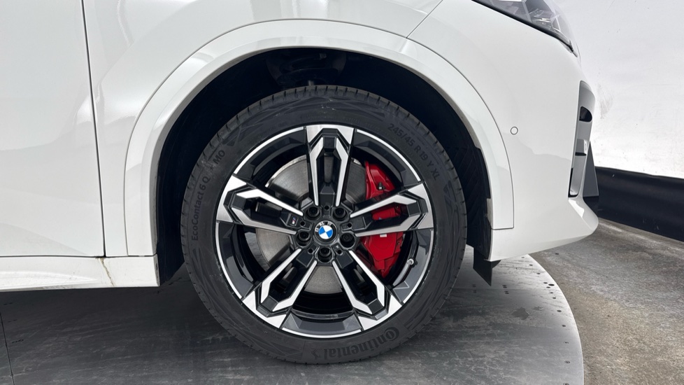 BMW iX2 150kW eDrive20 M Sport 65kWh 5dr Auto [Tech/Pro] Electric Hatchback - Image 14