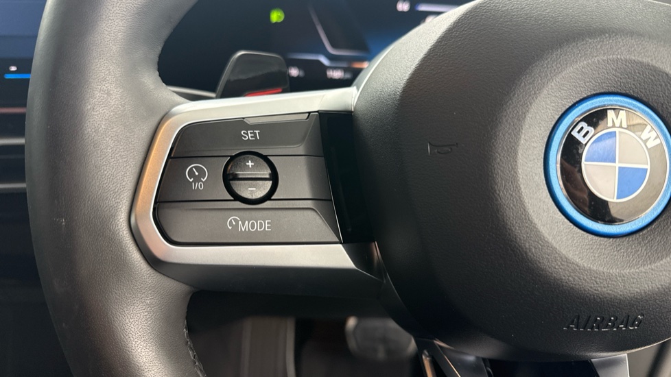 BMW iX2 150kW eDrive20 M Sport 65kWh 5dr Auto [Tech/Pro] Electric Hatchback - Image 17