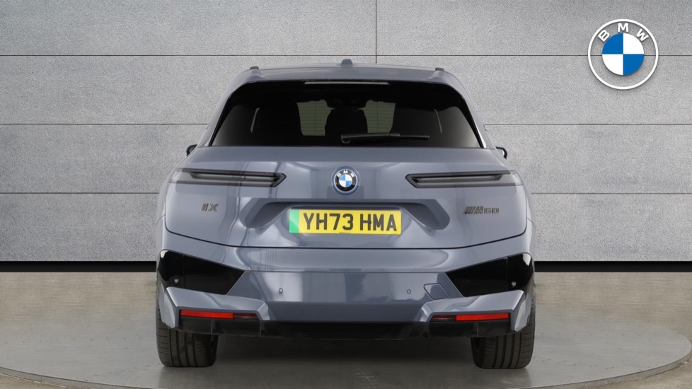 BMW iX 455kW M60 111.5kWh 5dr Auto Electric Estate - Image 15