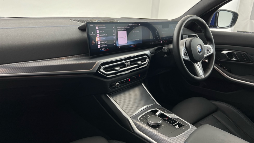 BMW 3 Series 320d MHT M Sport 5dr Step Auto [Tech/Pro Pack] Diesel Estate - Image 7