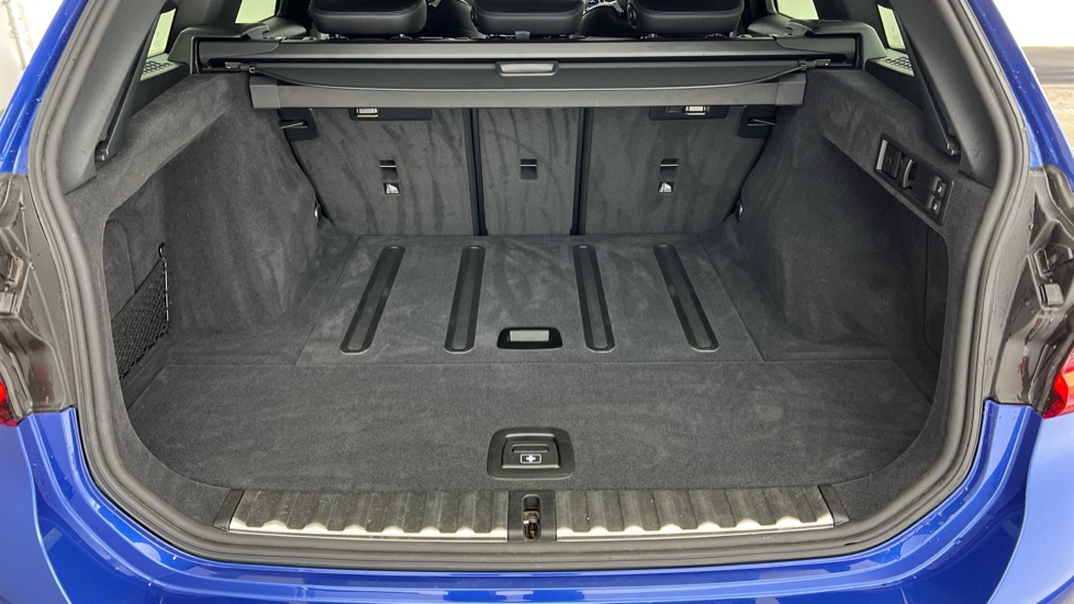 BMW 3 Series 320d MHT M Sport 5dr Step Auto [Tech/Pro Pack] Diesel Estate - Image 13
