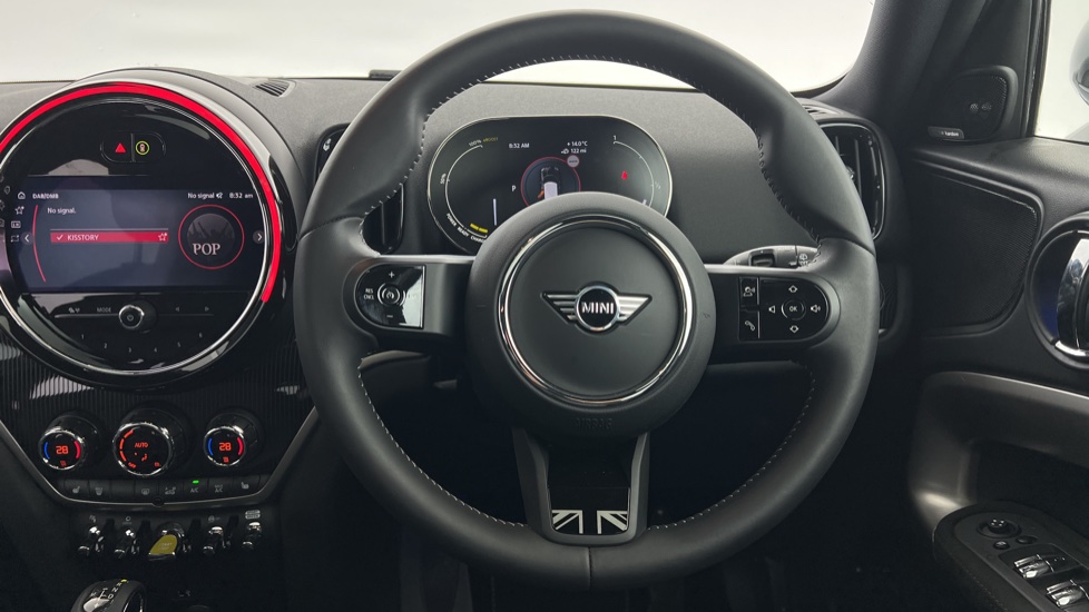 MINI Countryman 1.5 Cooper S E Exclusive ALL4 PHEV 5dr Auto Hatchback - Image 5