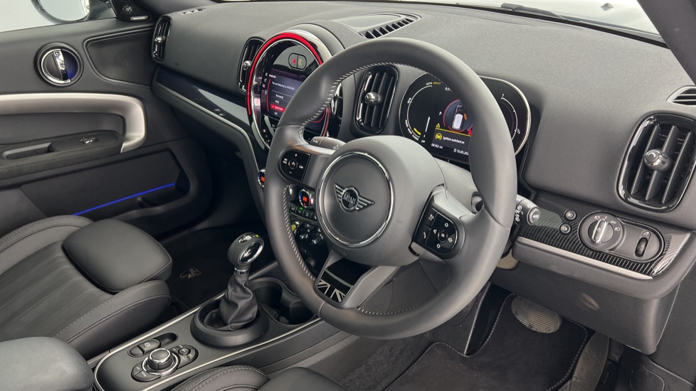 MINI Countryman 1.5 Cooper S E Exclusive ALL4 PHEV 5dr Auto Hatchback - Image 6