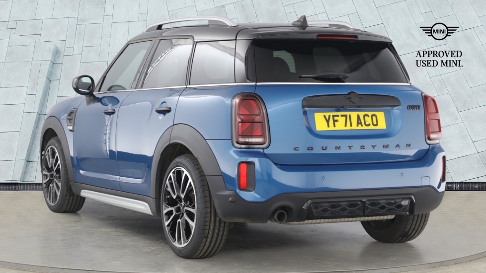 MINI Countryman 1.5 Cooper Sport 5dr Auto Petrol Hatchback - Image 2