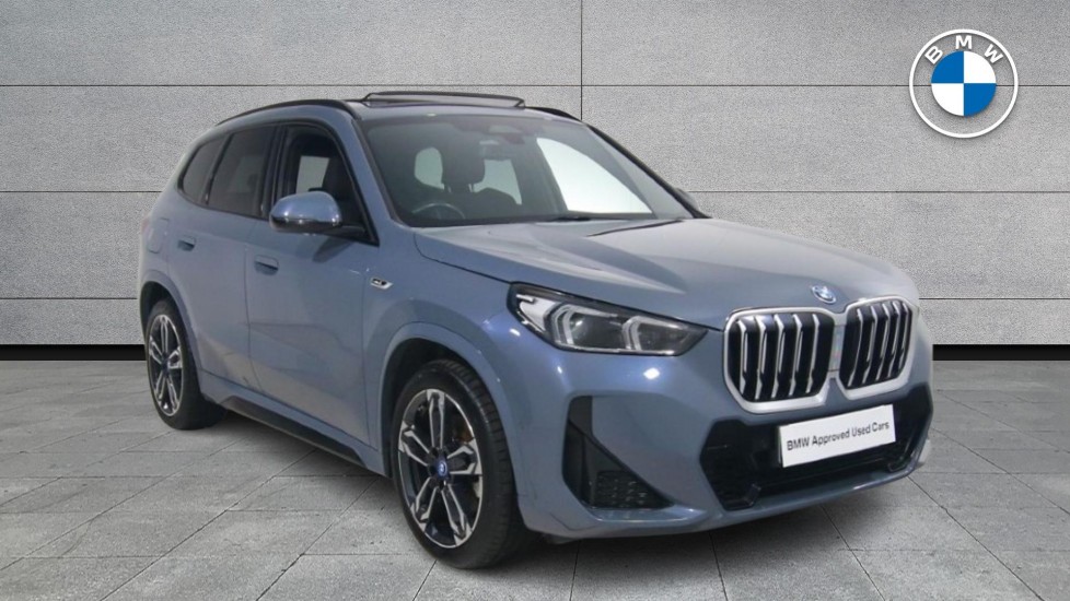 2023 BMW X1