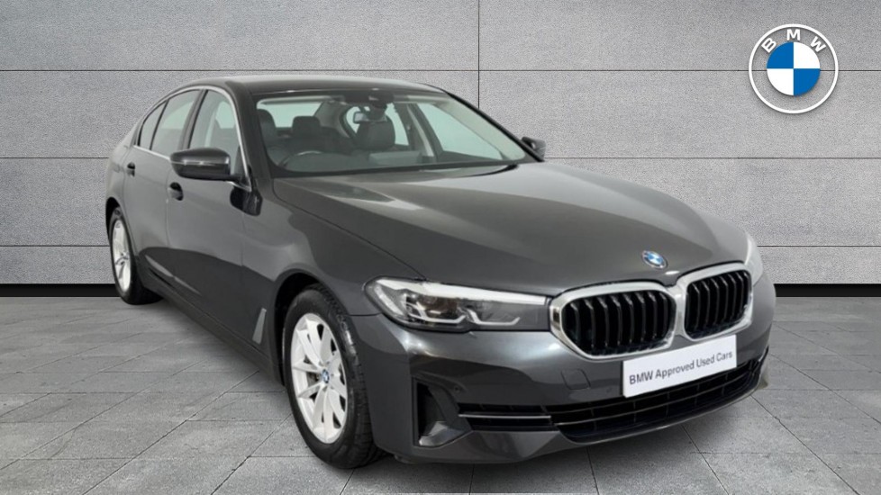 2022 BMW 5 Series