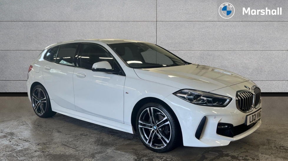 BMW 1 SERIES