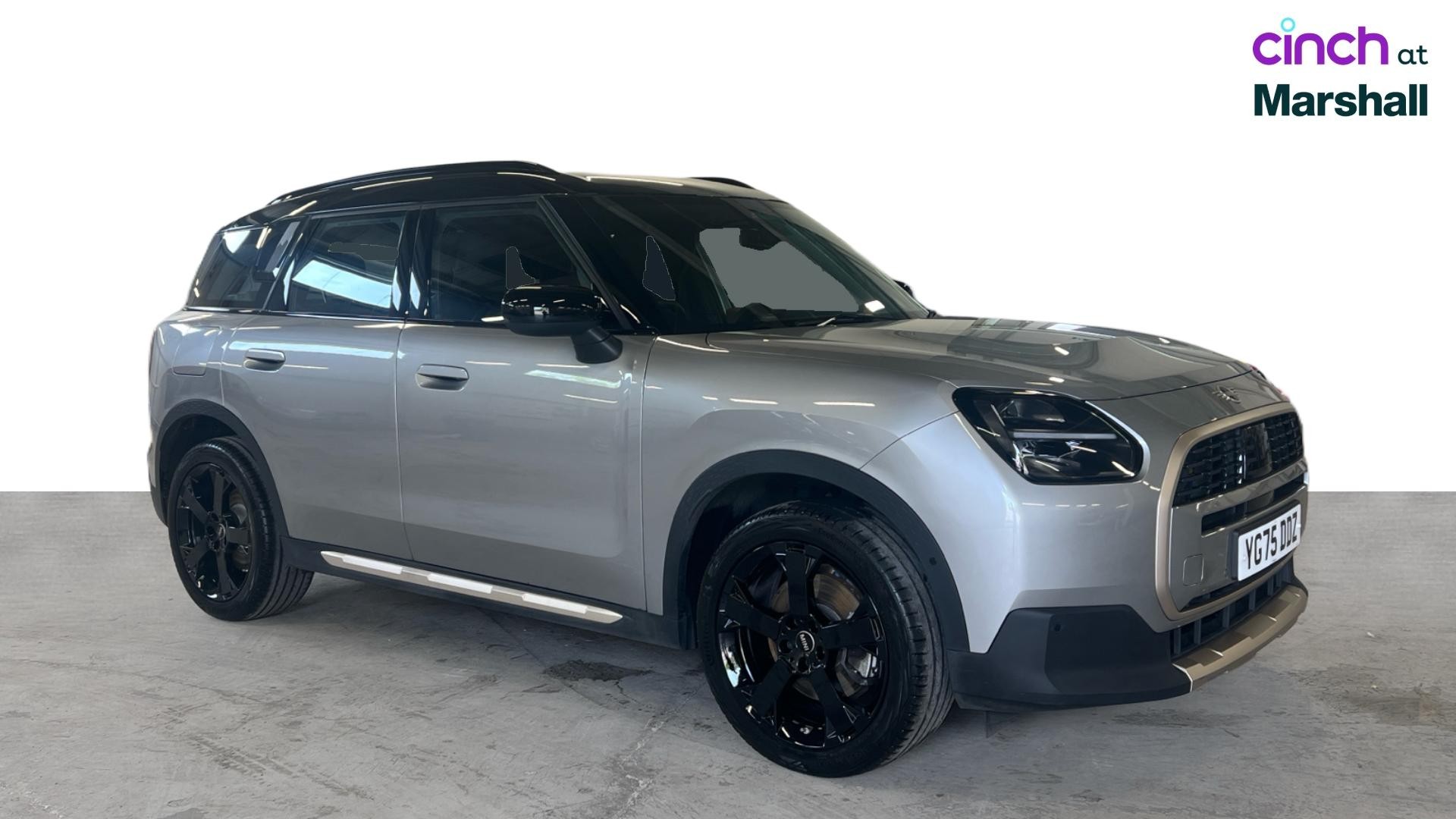 MINI Countryman listing photo