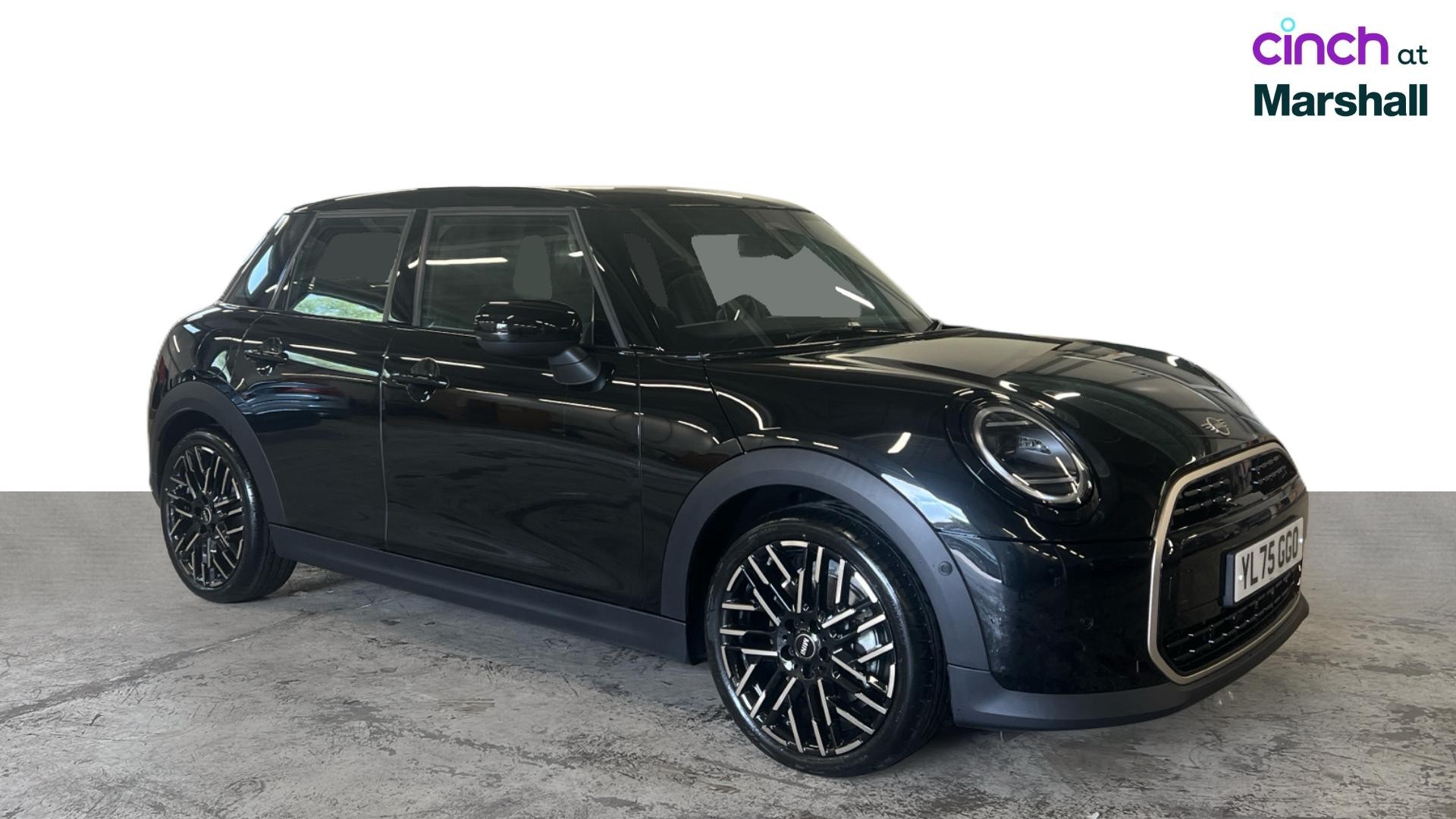 MINI Hatchback listing photo