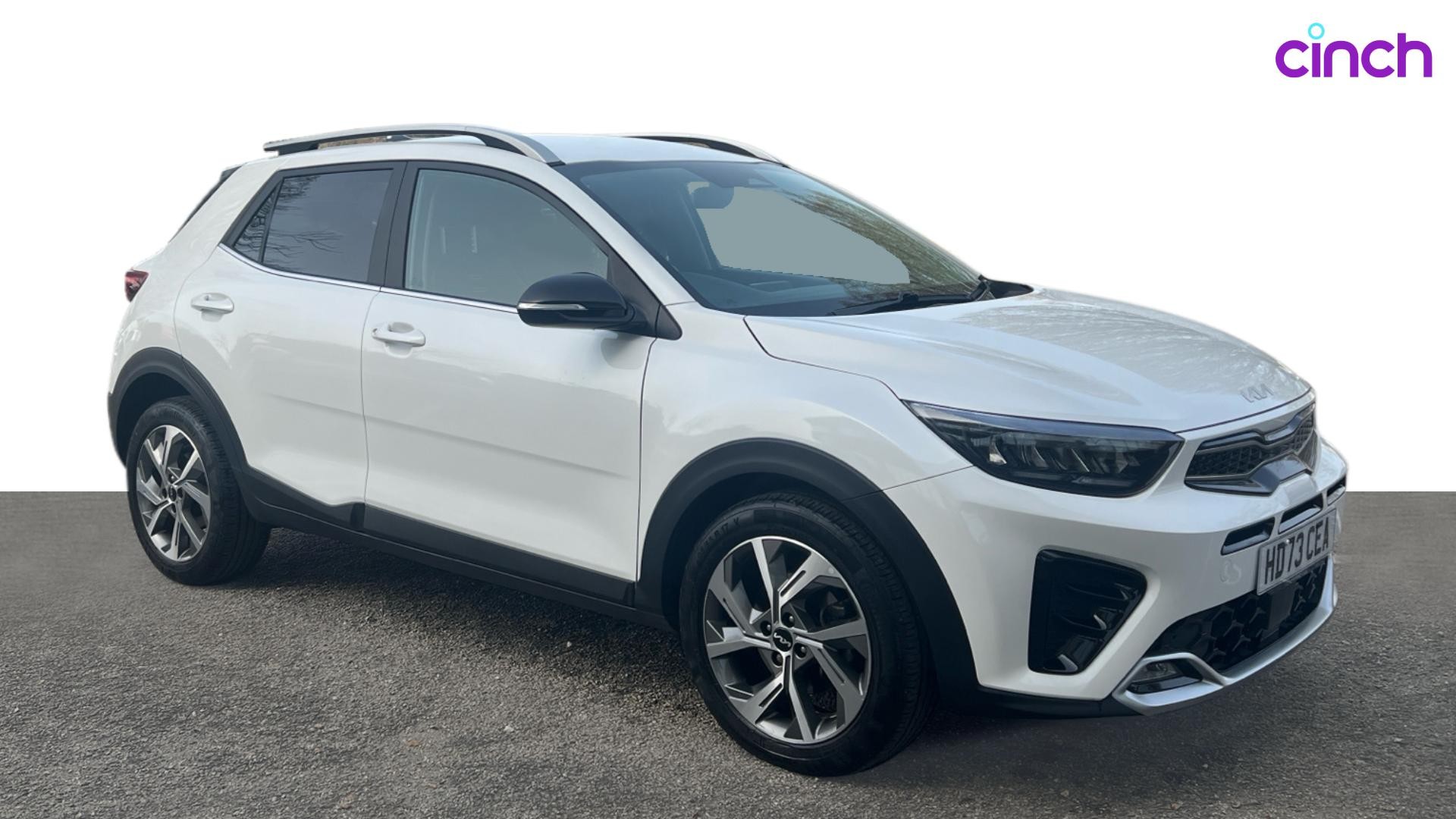 Kia Stonic listing photo