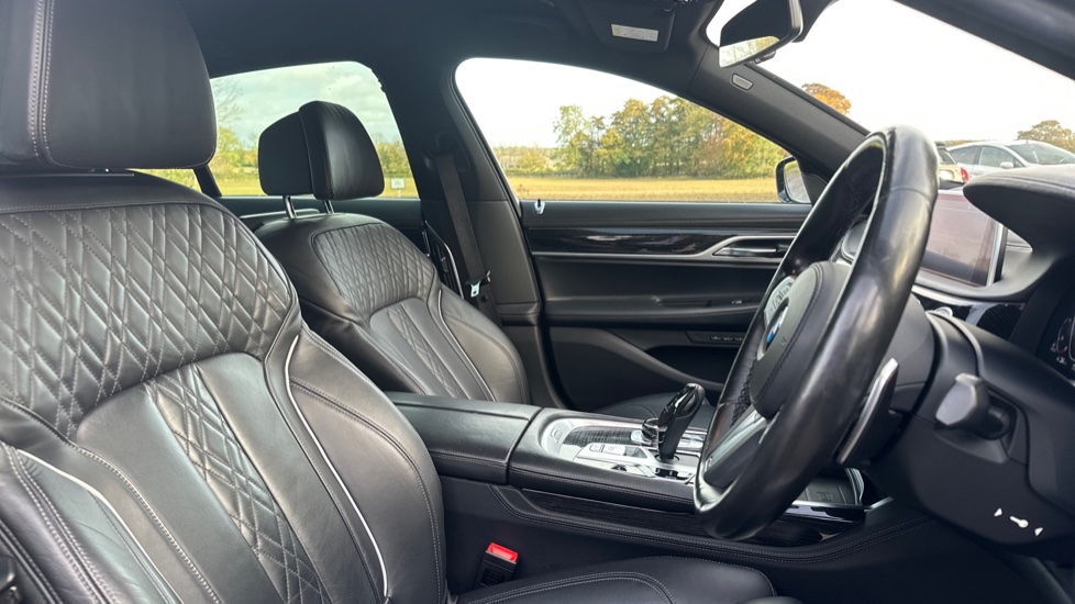 Used 2020 BLACK BMW 7 Series 730d M Sport 4dr Auto, 69,150 miles 