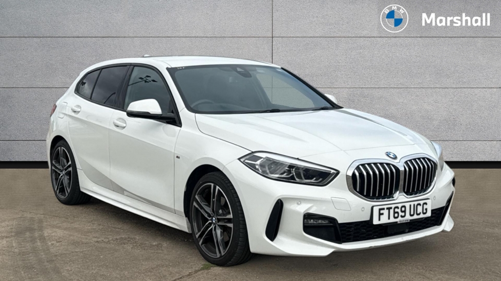 BMW 1 SERIES