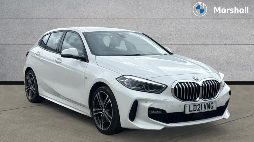 BMW 1 SERIES