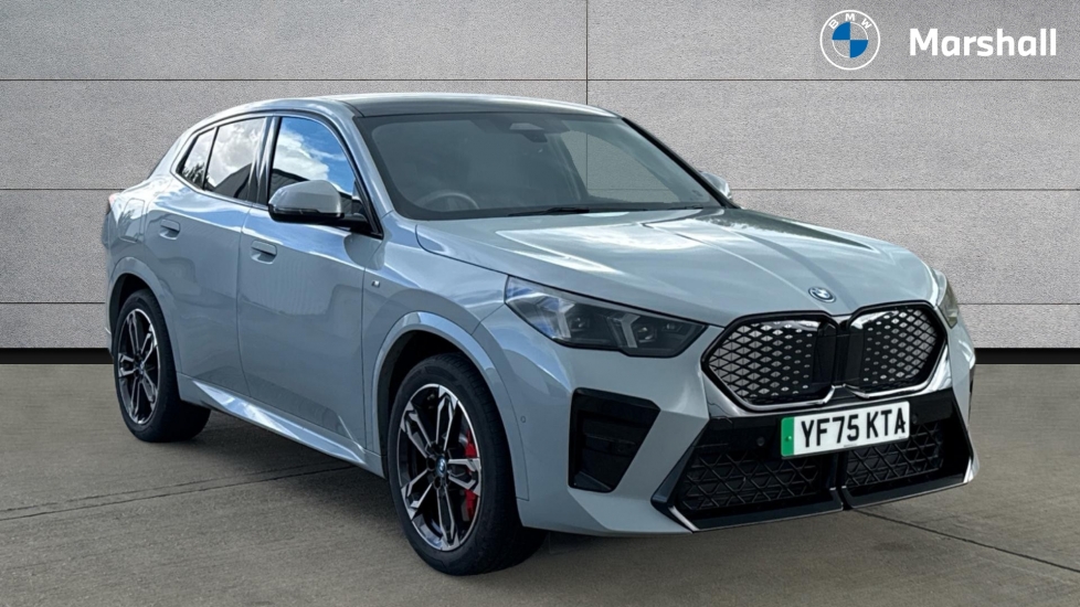 BMW IX2