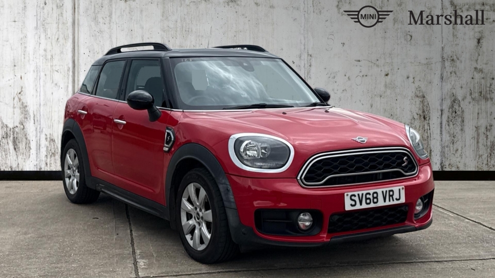 2018 MINI COUNTRYMAN