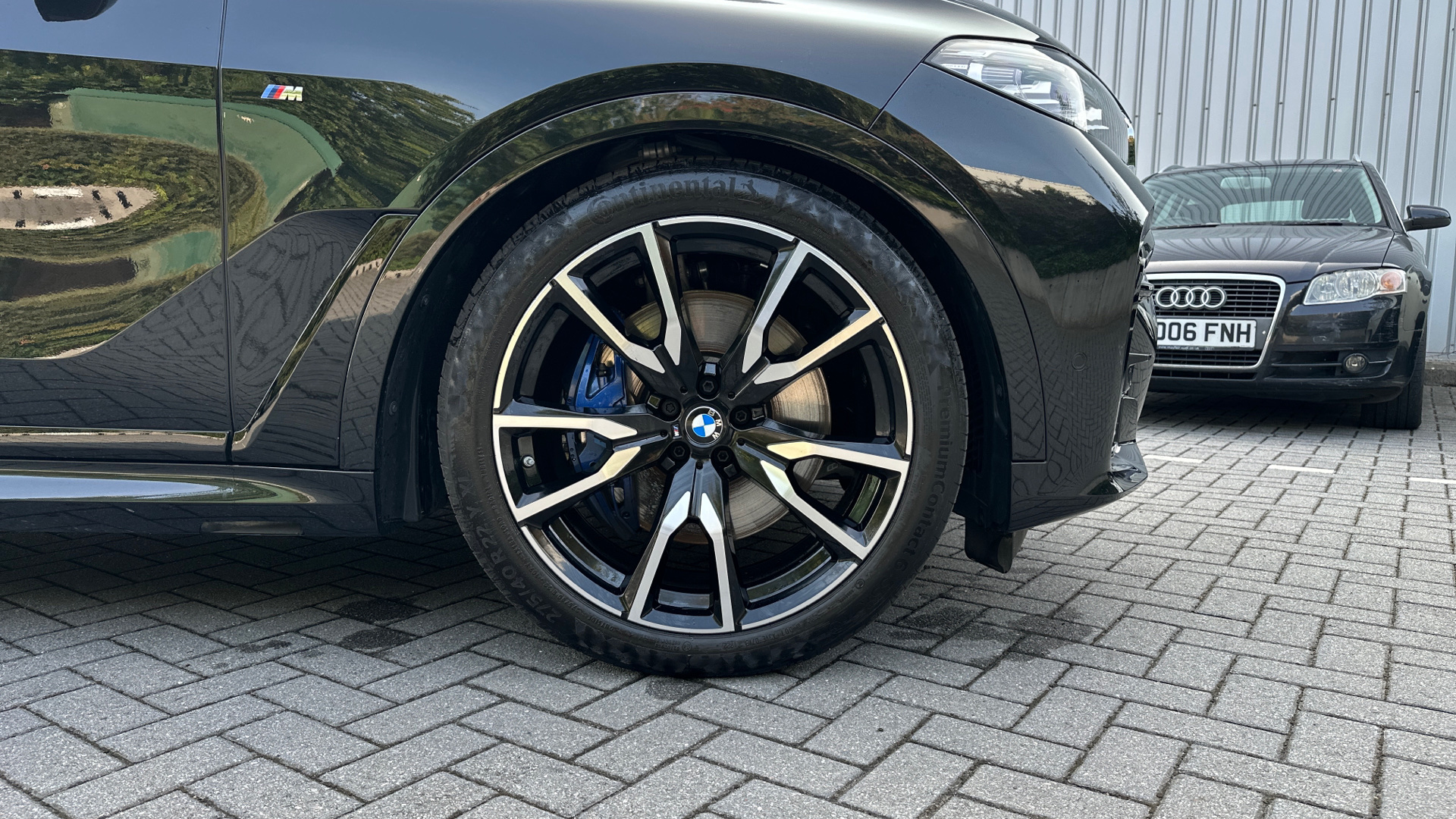 Used 2022 BLACK BMW X7 xDrive40d MHT M Sport 5dr Step Auto, 7,217 