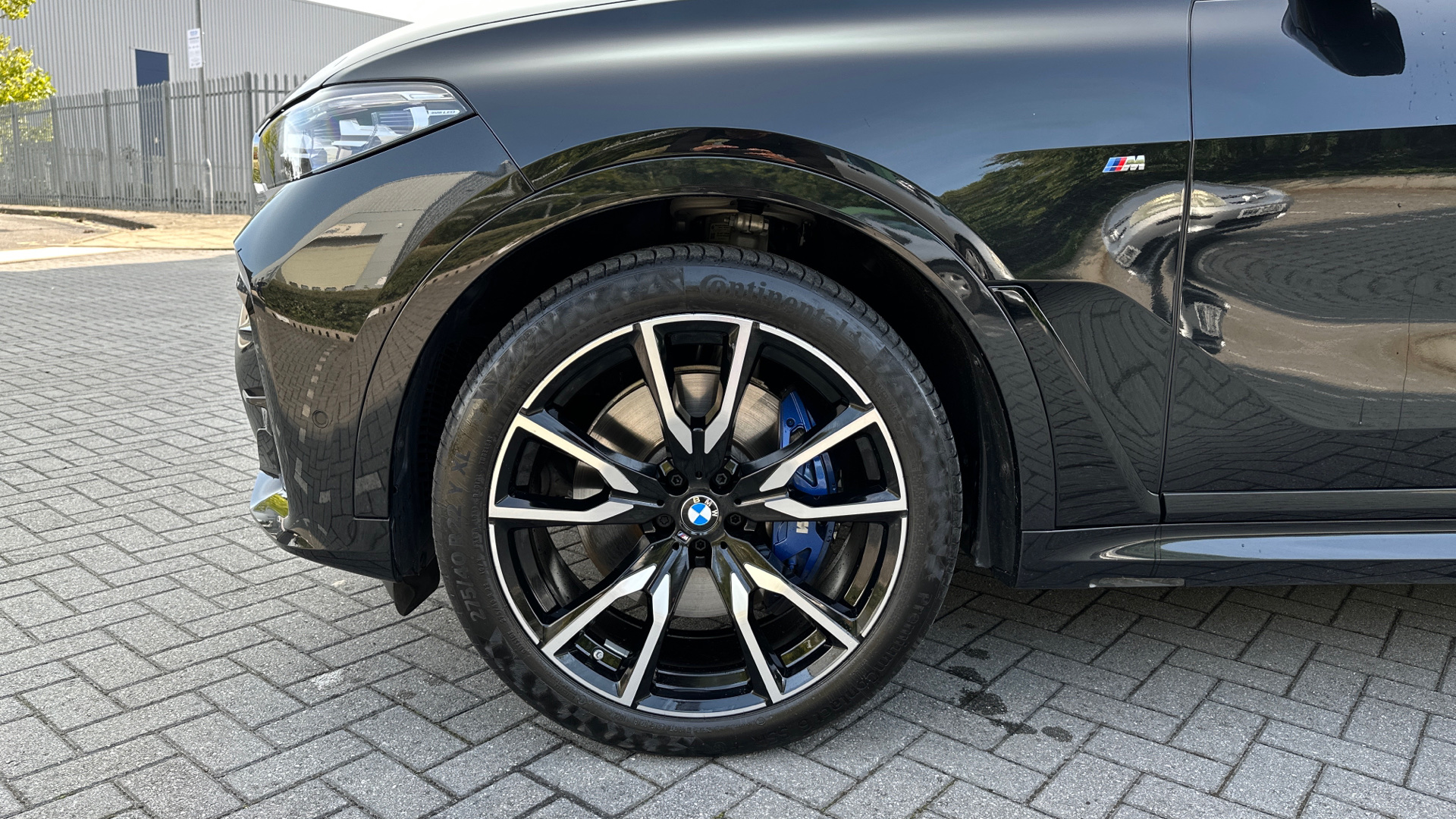 Used 2022 BLACK BMW X7 xDrive40d MHT M Sport 5dr Step Auto, 7,217 