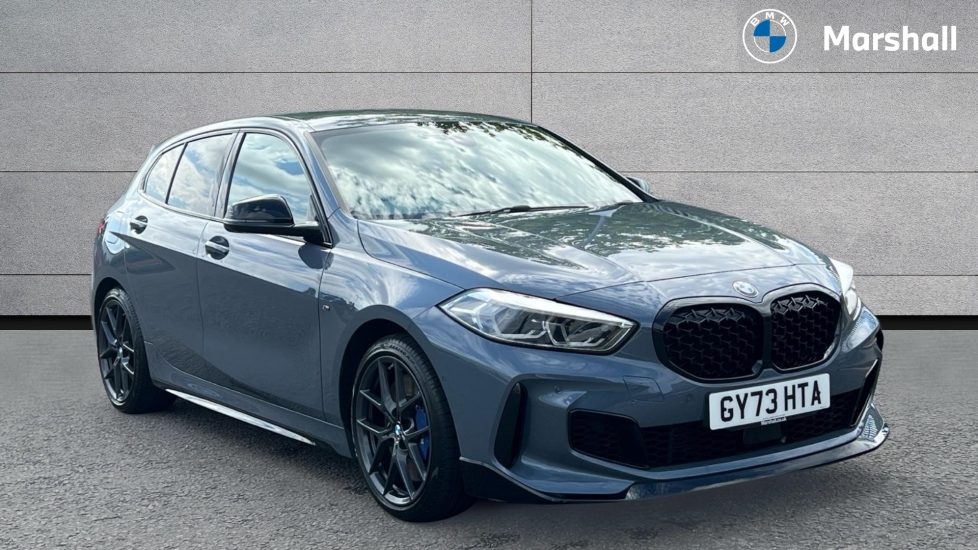 BMW 1 SERIES